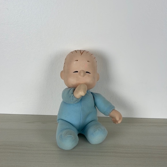 Peanuts Toys Peanuts Vintage Stuffed Baby Linus Thumb Sucking Plush